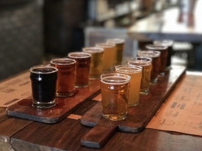 speciaalbier plankje // pixabay